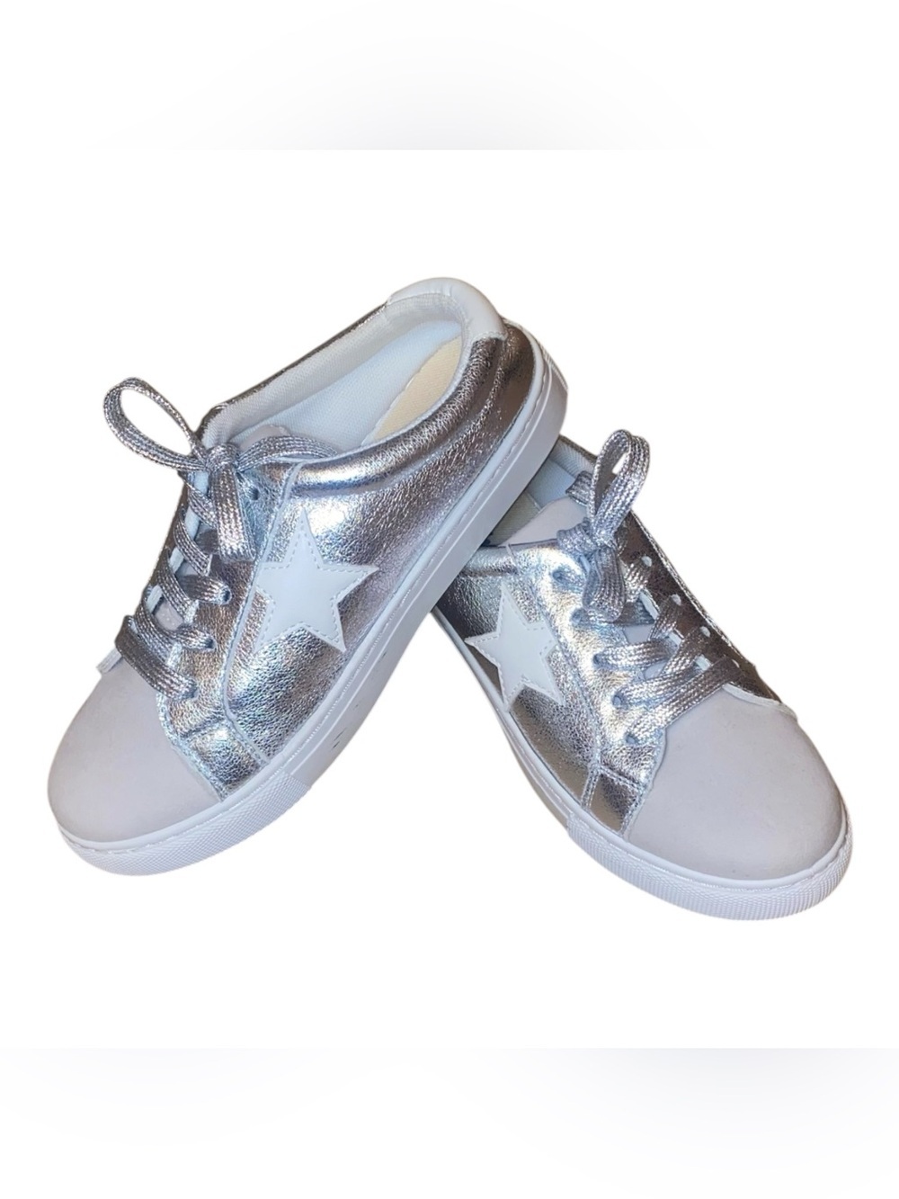 OUTWOODS Fast 26 Slip On Lace Up Mule Sneaker Silver Foil Star White Gray Size 7